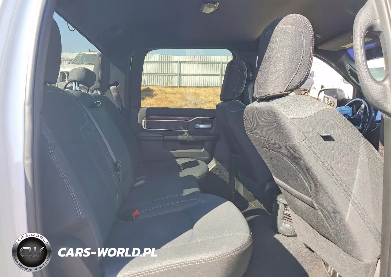 2021 Ram 3500 Big Horn VIN:3C63R3HL7MG701257 - 10