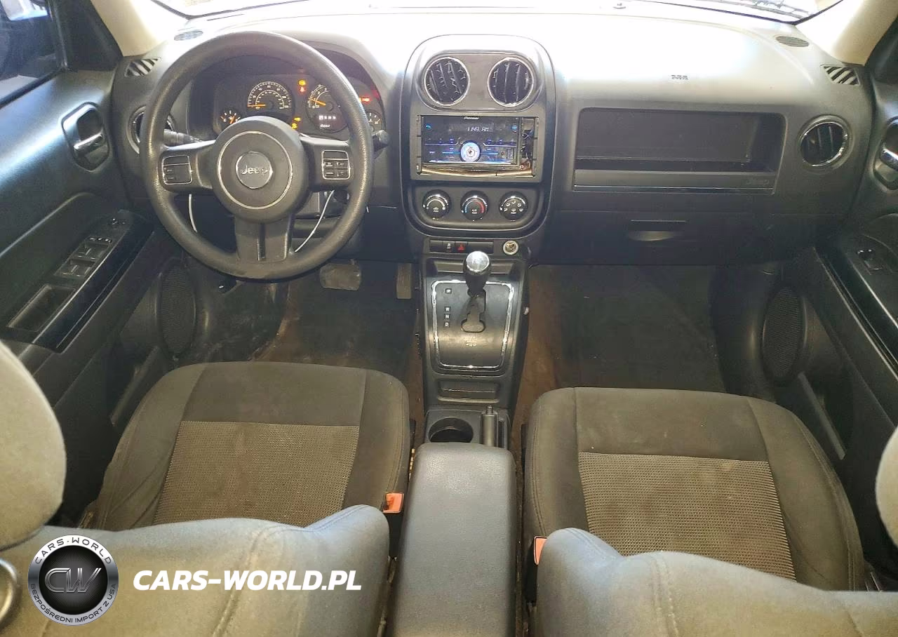 2016 Jeep Patriot Sport VIN:1C4NJRBB6GD632218 - 8