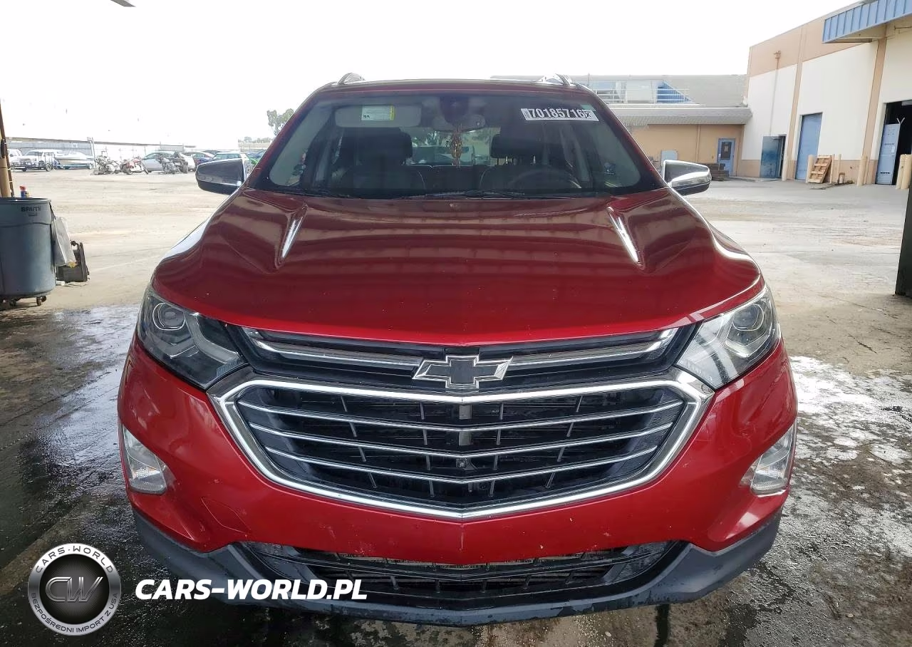 2018 Chevrolet Equinox Premier VIN:2GNAXMEV3J6315130 - 5