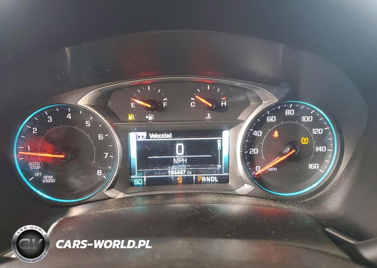 2018 Chevrolet Equinox Premier VIN:2GNAXMEV3J6315130 - 9