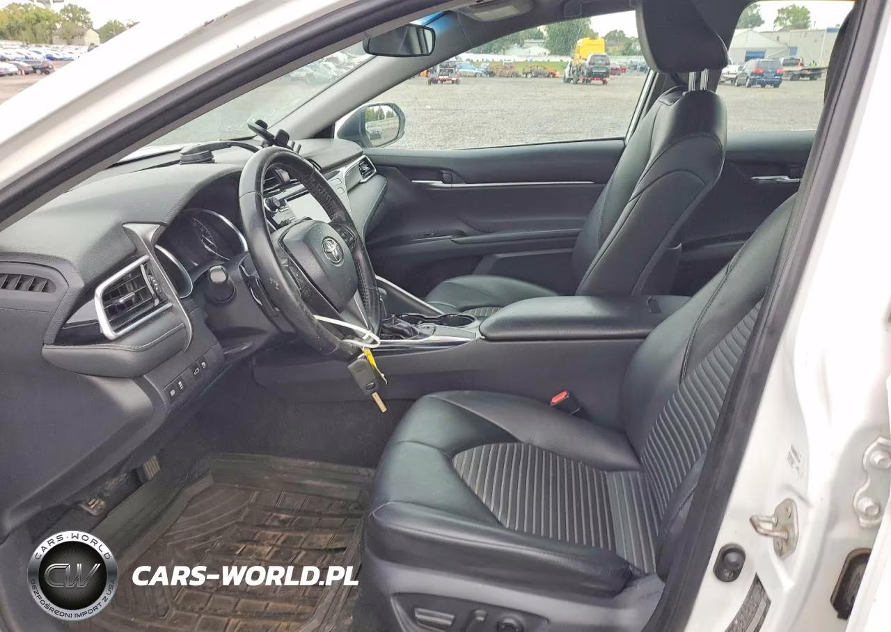 2018 Toyota Camry Se VIN:4T1B11HK8JU094135 - 7