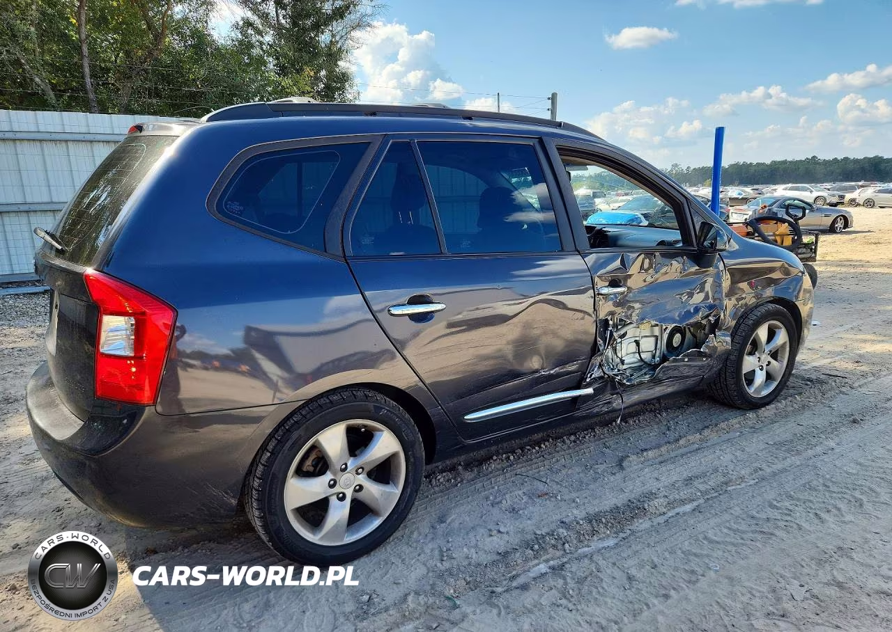 2008 Kia Rondo Lx VIN:KNAFG526687200398 - 3