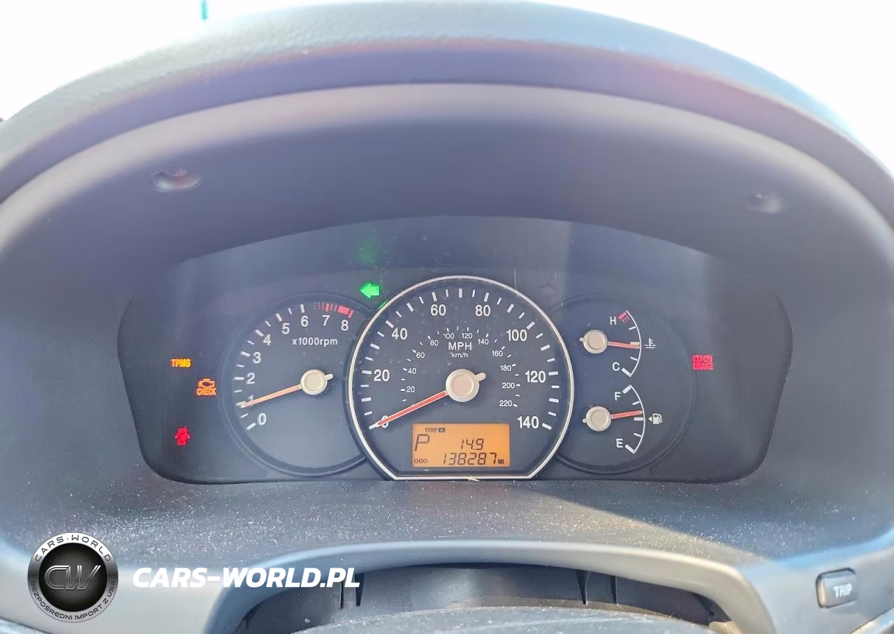 2008 Kia Rondo Lx VIN:KNAFG526687200398 - 9