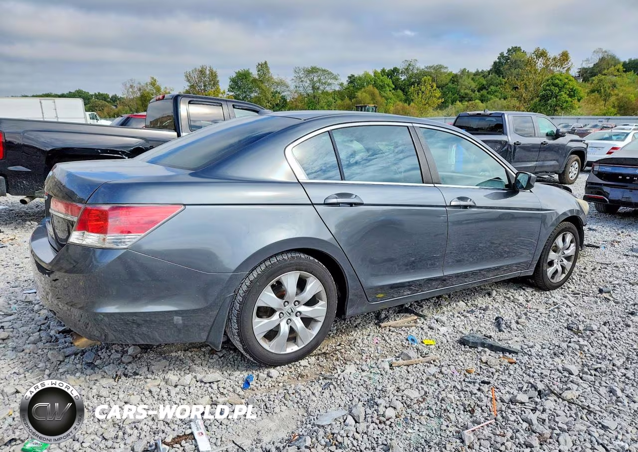2011 Honda Accord Exl VIN:1HGCP2F85BA071002 - 3