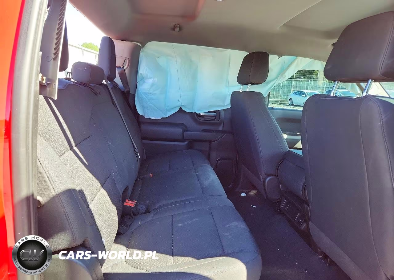 2019 Chevrolet Silverado K1500 Custom VIN:3GCPYBEH3KG308196 - 10