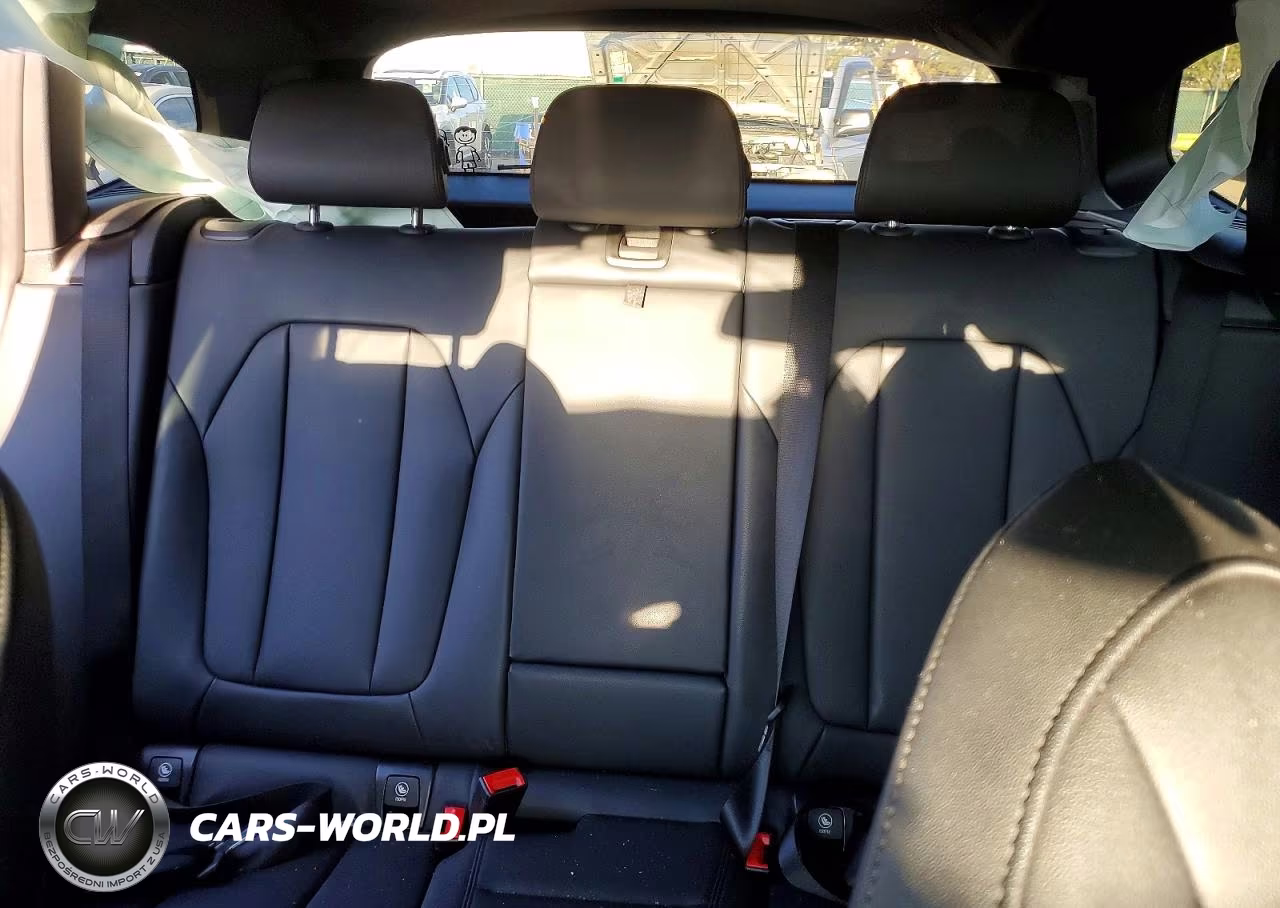 2018 BMW X3 xDrive30I VIN:5UXTR9C51JLC75215 - 10
