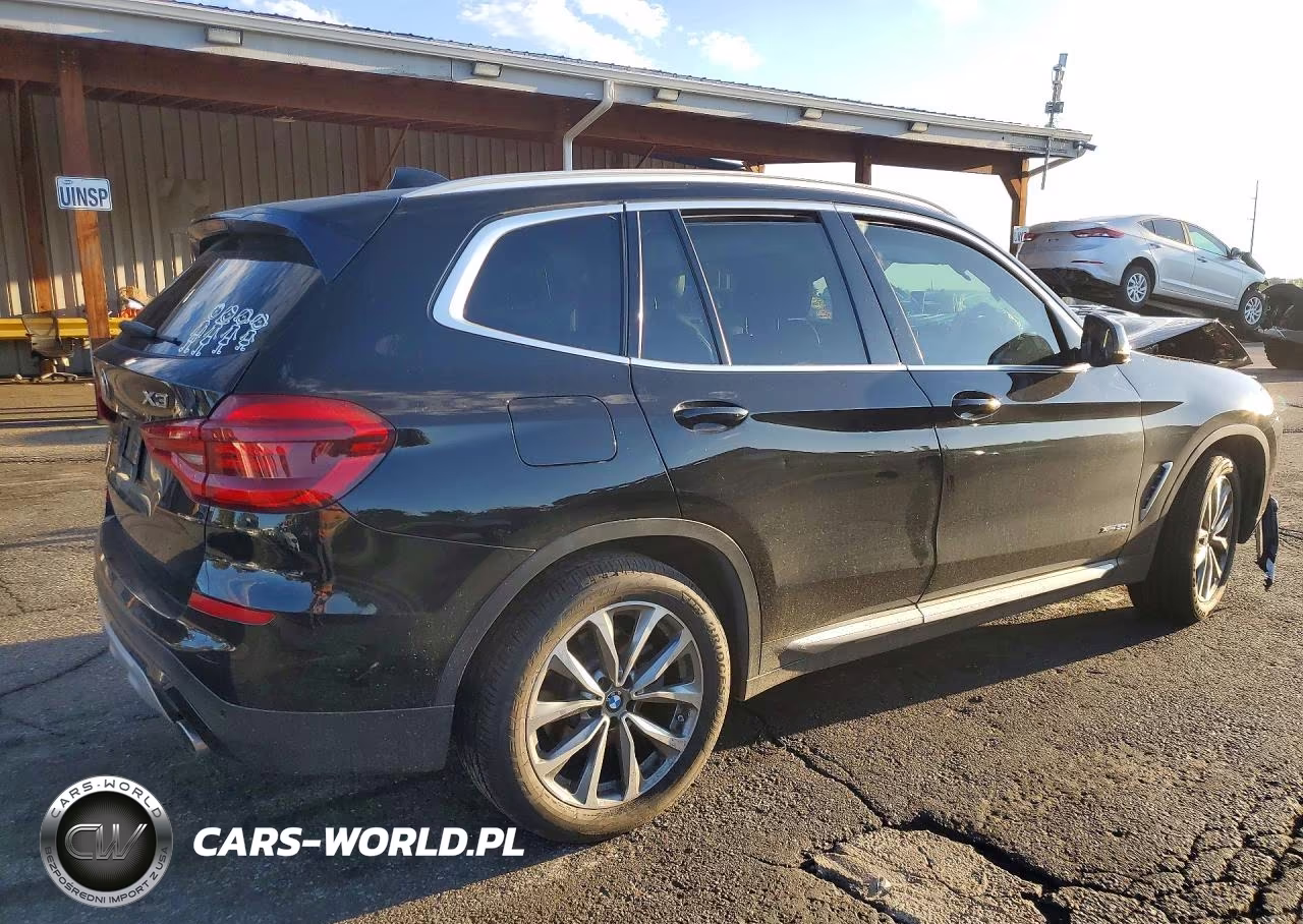 2018 BMW X3 xDrive30I VIN:5UXTR9C51JLC75215 - 3