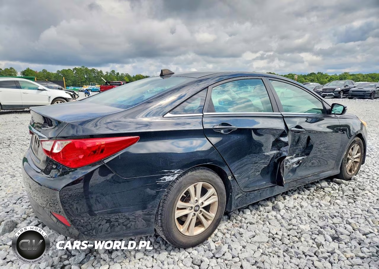 2014 Hyundai Sonata Gls VIN:5NPEB4AC7EH853991 - 3