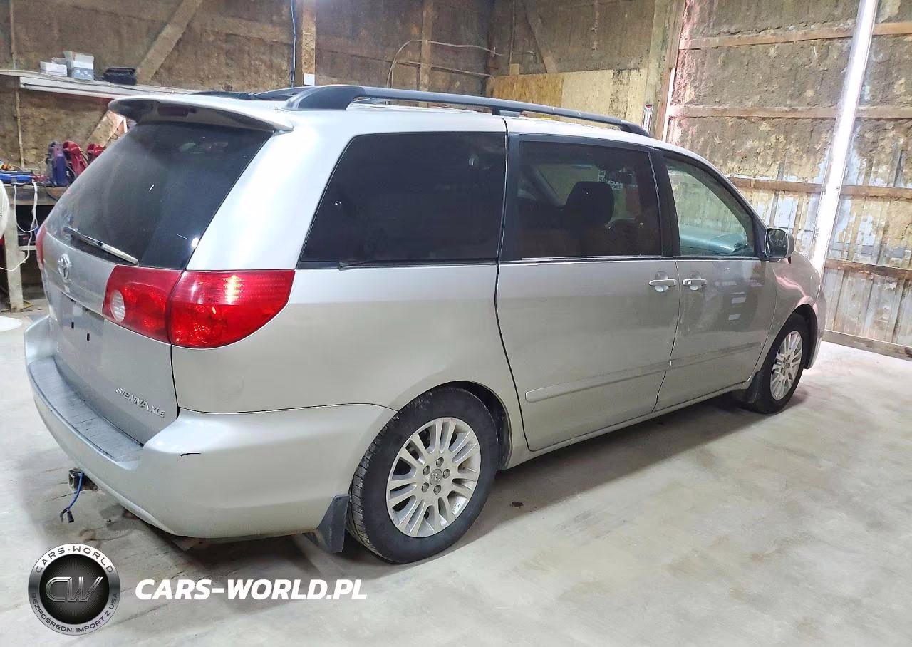 2010 Toyota Sienna Xle VIN:5TDYK4CC4AS328871 - 3