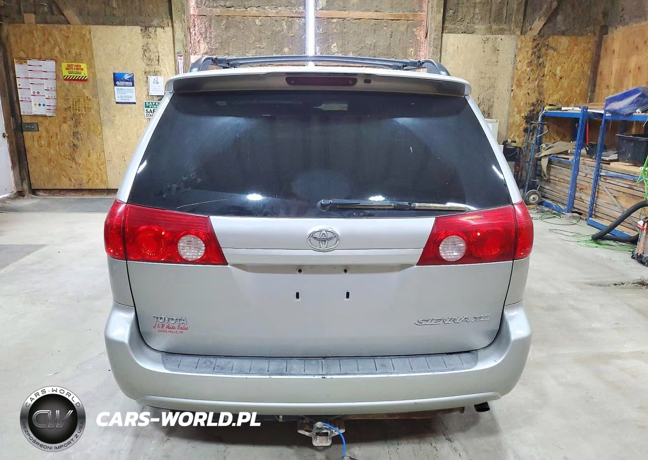 2010 Toyota Sienna Xle VIN:5TDYK4CC4AS328871 - 6