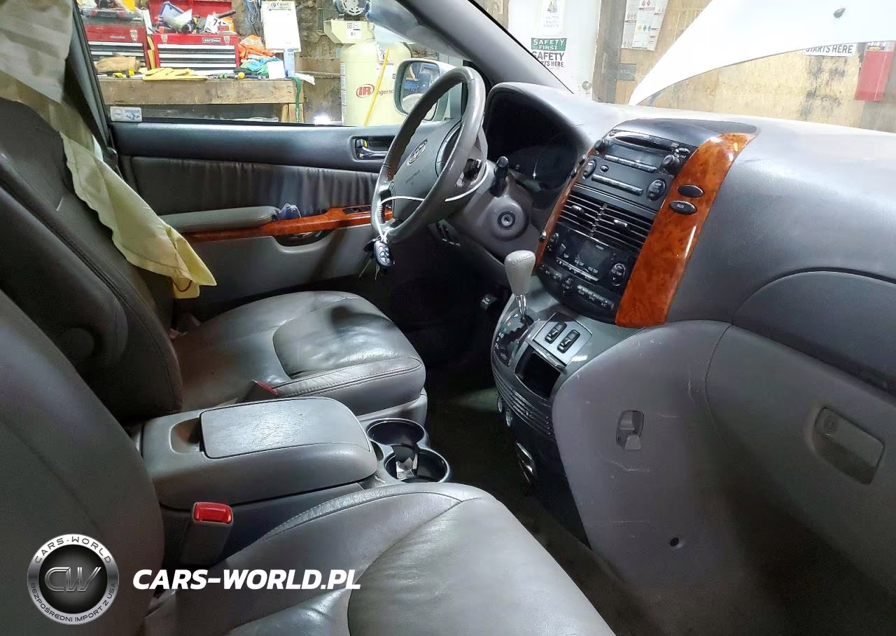 2010 Toyota Sienna Xle VIN:5TDYK4CC4AS328871 - 7