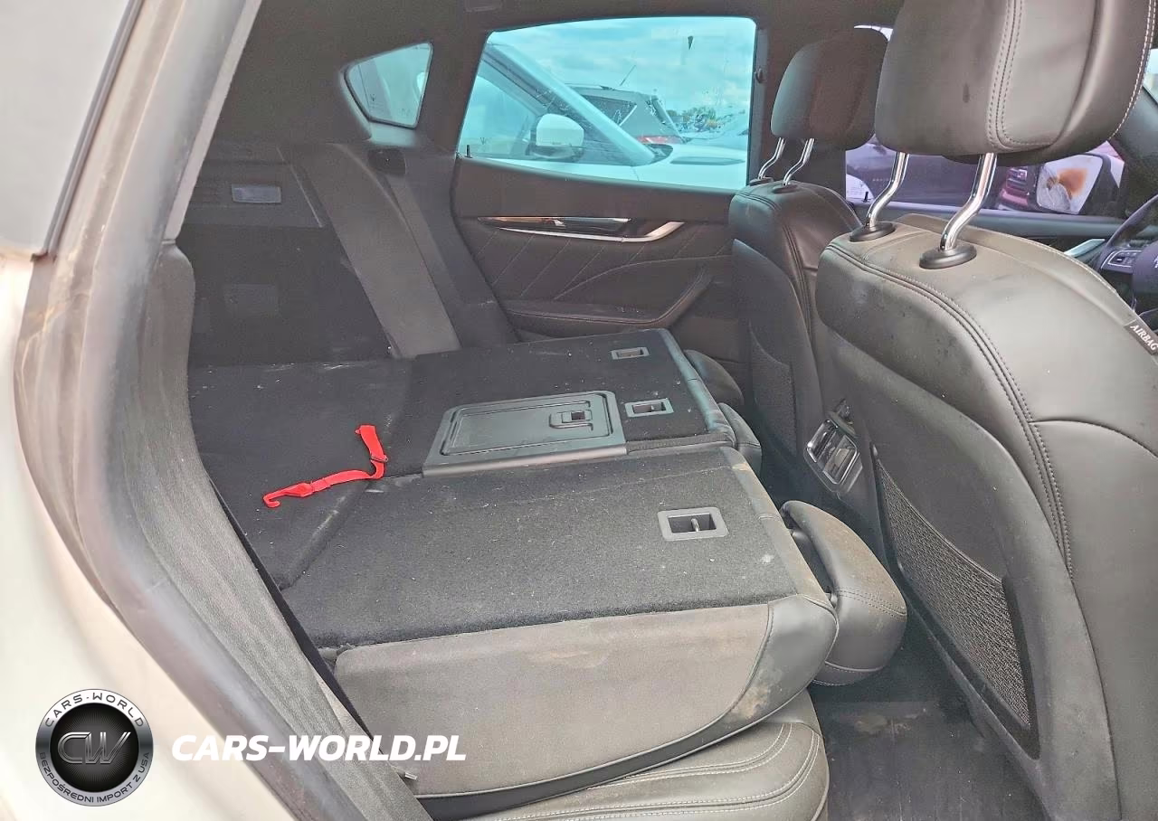 2019 Maserati Levante VIN:ZN661XUA7KX318693 - 10