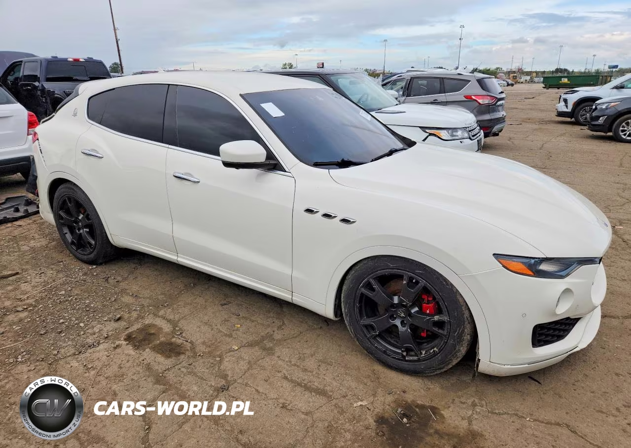 2019 Maserati Levante VIN:ZN661XUA7KX318693 - 4