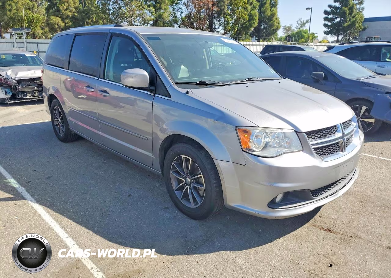 2017 Dodge Grand Caravan Sxt VIN:2C4RDGCG0HR562186 - 4
