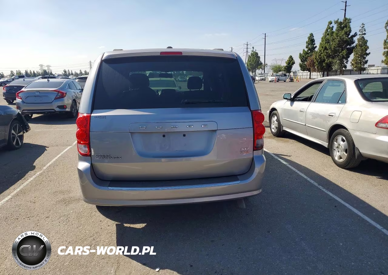 2017 Dodge Grand Caravan Sxt VIN:2C4RDGCG0HR562186 - 6