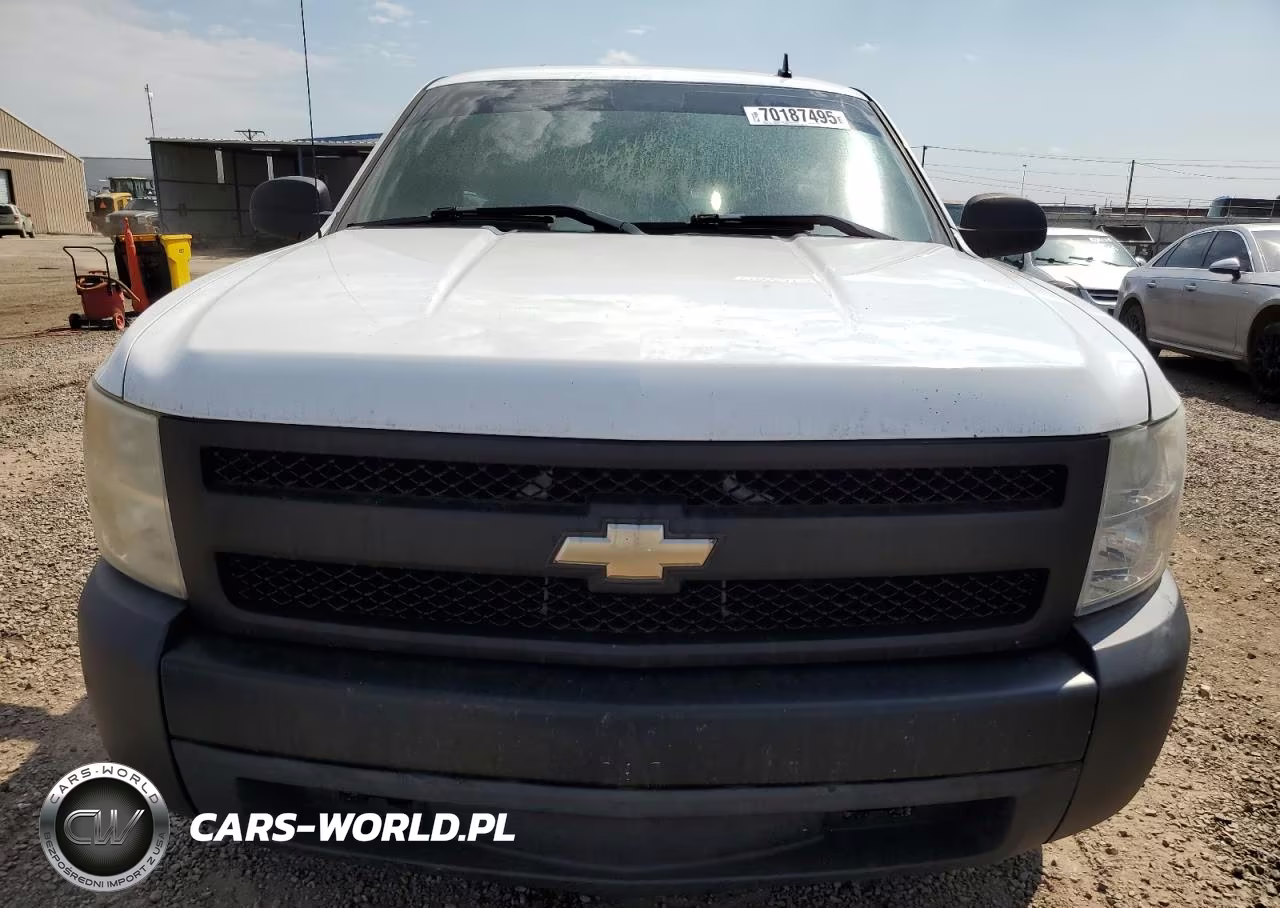 2007 Chevrolet Silverado C1500 Classic VIN:1GCEC14X07Z616944 - 5