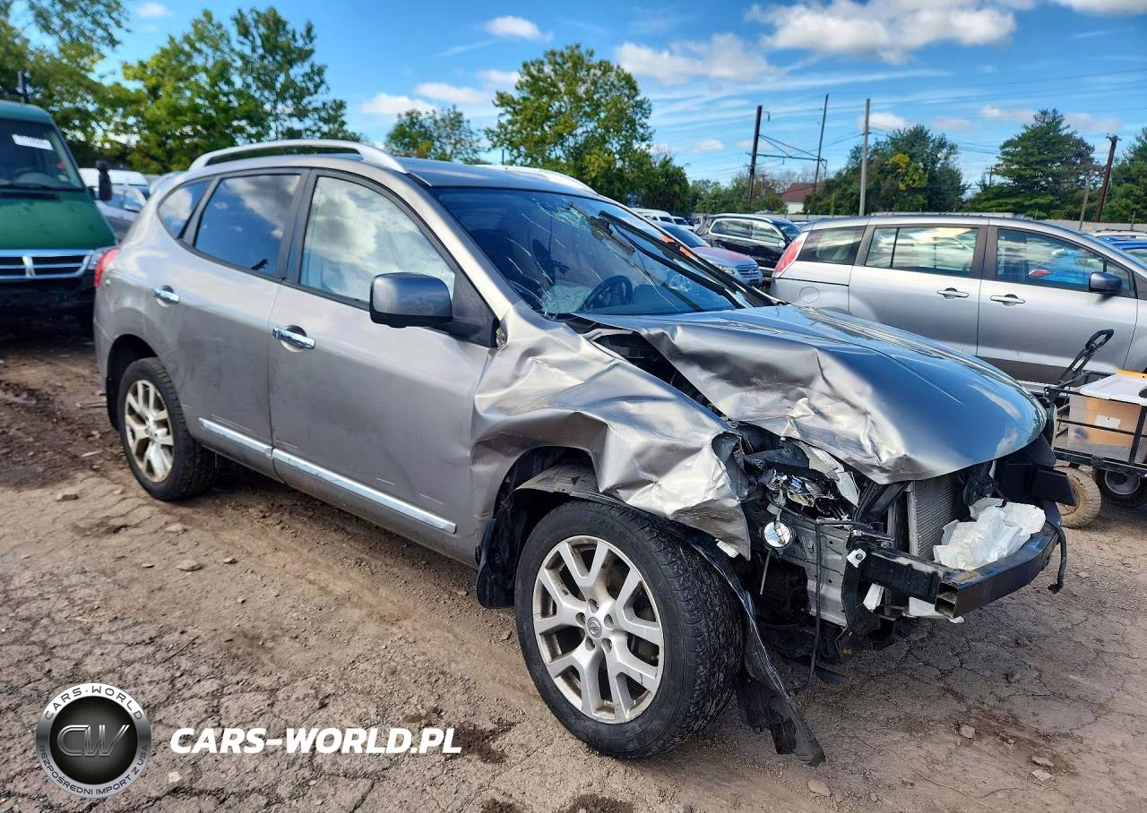 2013 Nissan Rogue S VIN:JN8AS5MV4DW109618 - 4