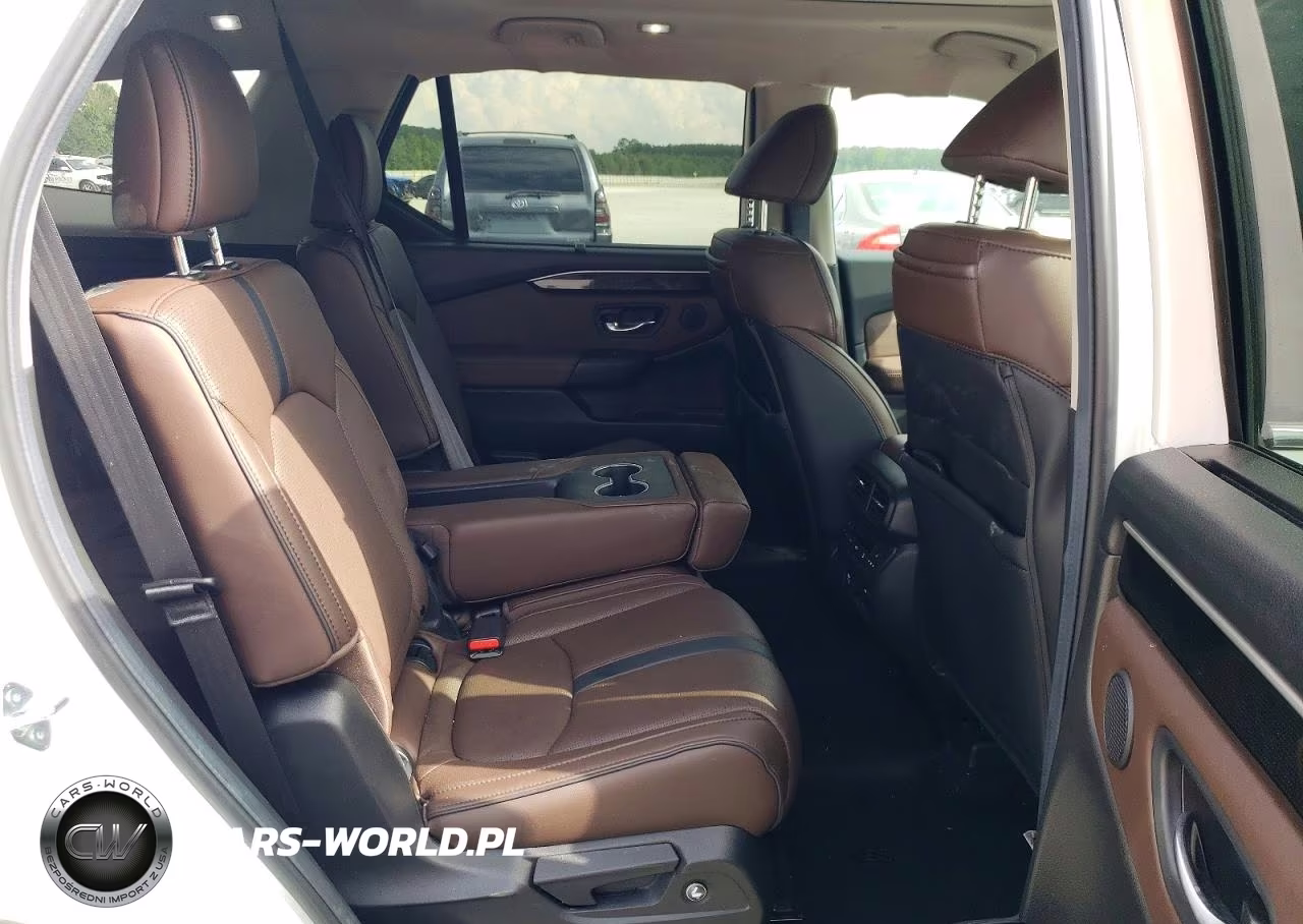 2025 Honda Pilot Elite VIN:5FNYG1H86SB077233 - 11