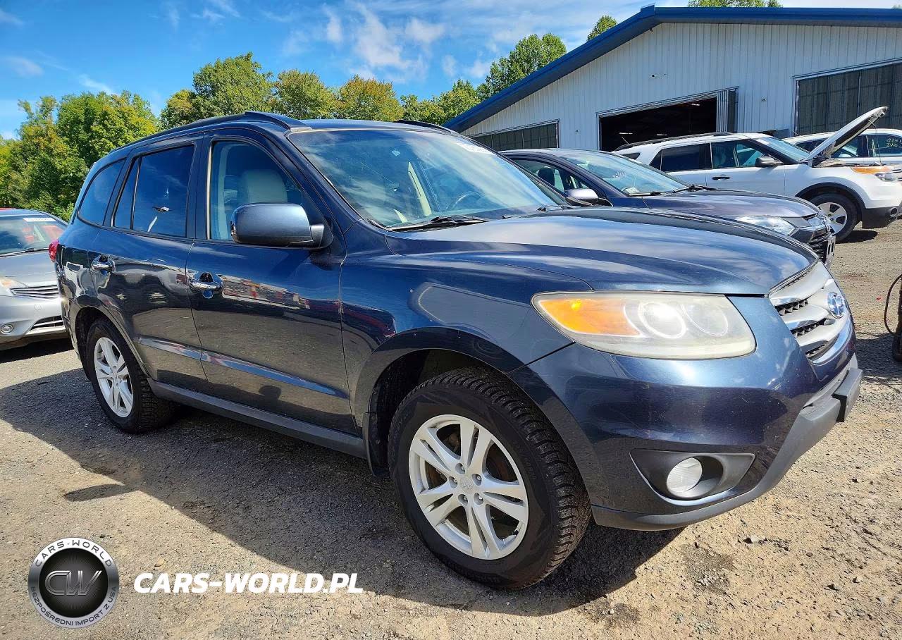 2012 Hyundai Santa Fe VIN:5XYZKDAG0CG109979 - 4