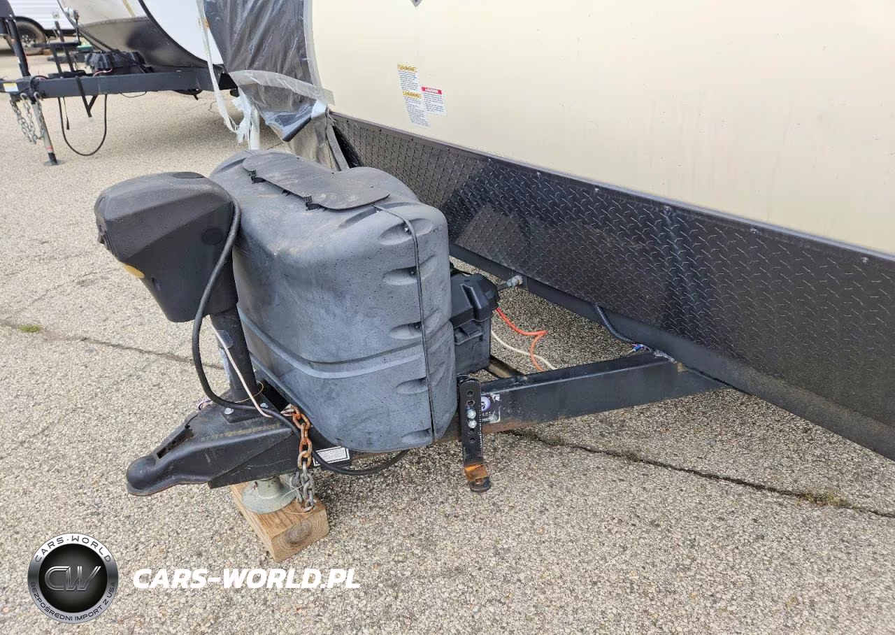 2017 Gulf Stream Streamline Camper VIN:1NL1XTN20H1033091 - 7