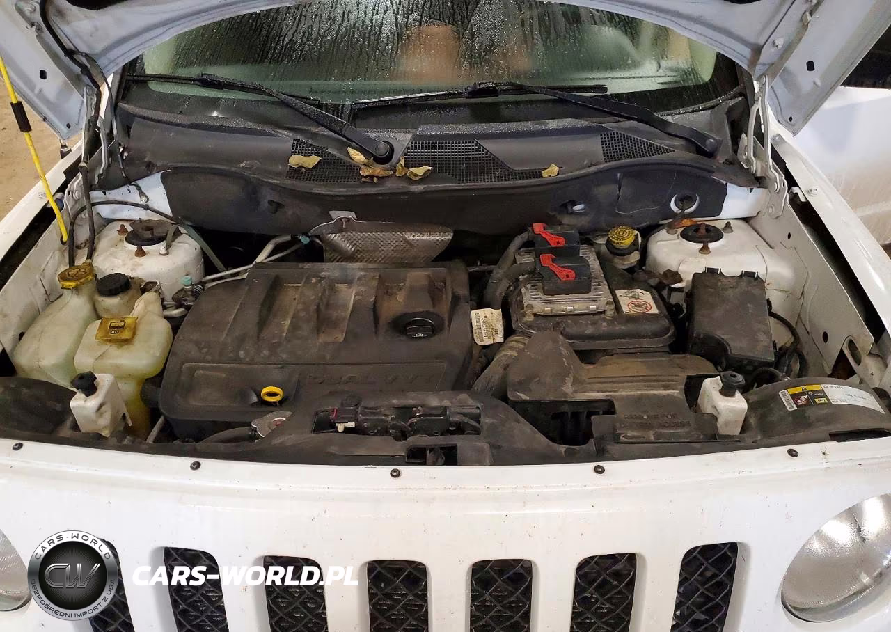 2014 Jeep Patriot Latitude VIN:1C4NJRFB9ED665088 - 12