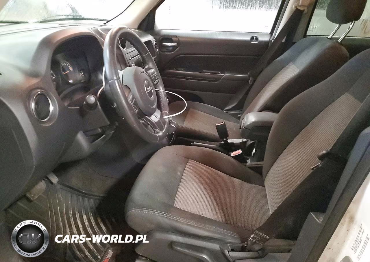 2014 Jeep Patriot Latitude VIN:1C4NJRFB9ED665088 - 7