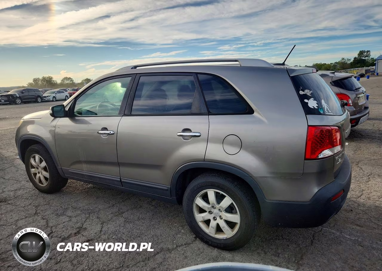2011 Kia Sorento Lx VIN:5XYKT3A1XBG107725 - 2