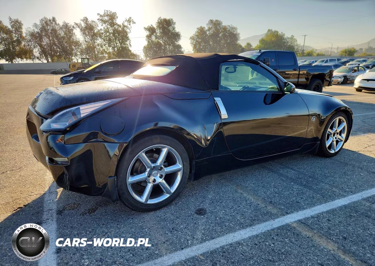 2005 Nissan 350Z Enthusiast VIN:JN1AZ36A15M754975 - 3