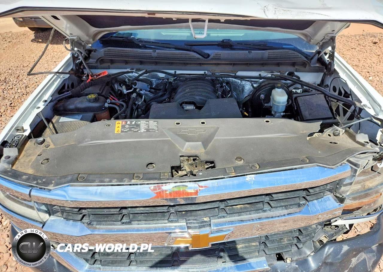 2017 Chevrolet Silverado C1500 VIN:1GCRCNEH5HZ346904 - 11