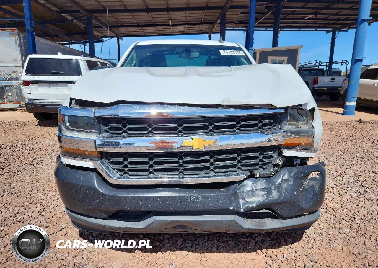 2017 Chevrolet Silverado C1500 VIN:1GCRCNEH5HZ346904 - 5