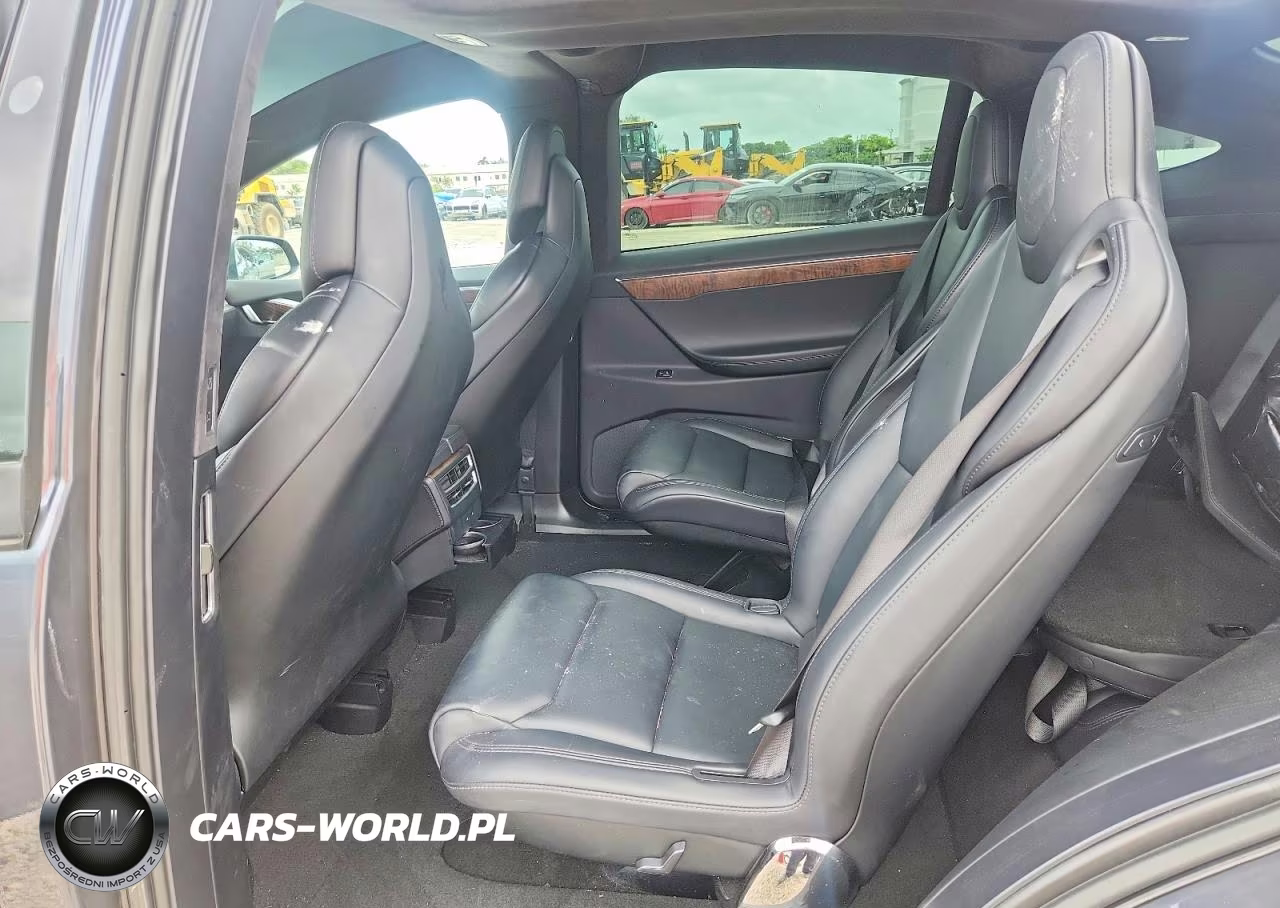 2018 Tesla Model X VIN:5YJXCBE25JF089269 - 10