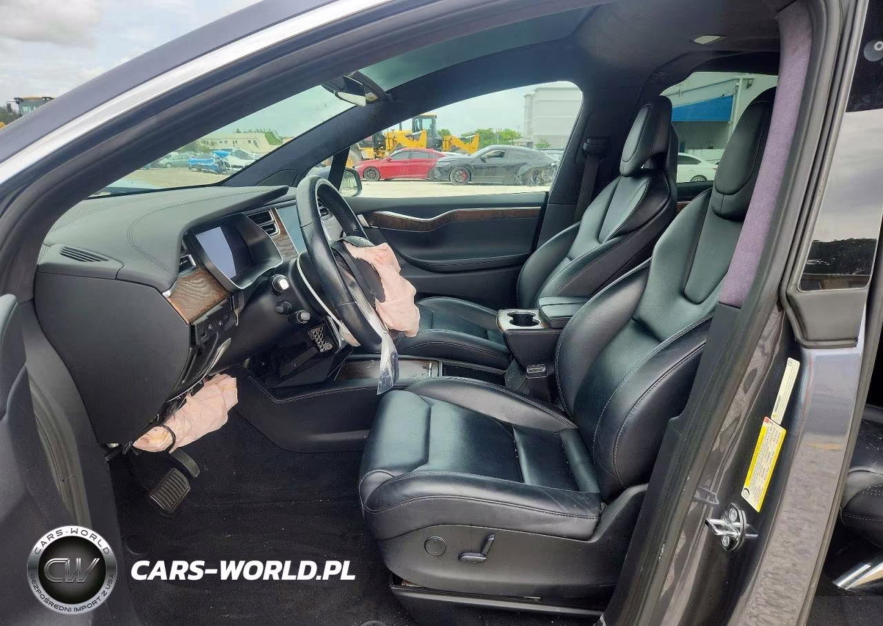 2018 Tesla Model X VIN:5YJXCBE25JF089269 - 7