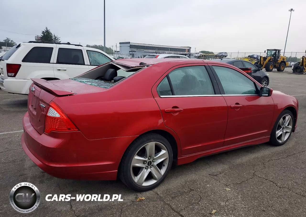 2011 Ford Fusion Sport VIN:3FAHP0KCXBR113310 - 3