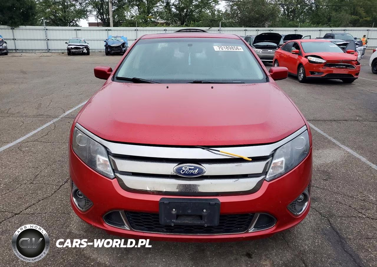 2011 Ford Fusion Sport VIN:3FAHP0KCXBR113310 - 5