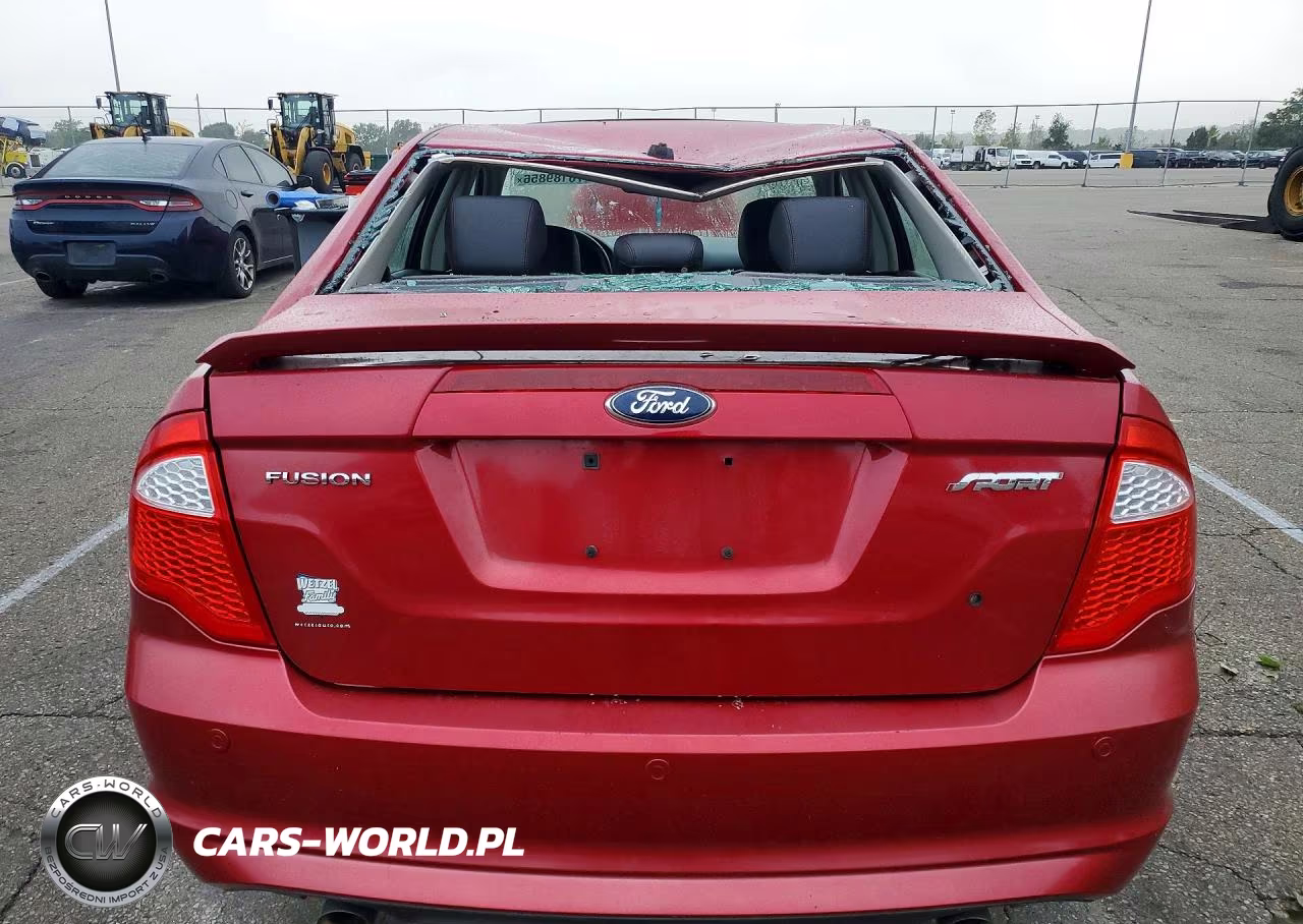 2011 Ford Fusion Sport VIN:3FAHP0KCXBR113310 - 6