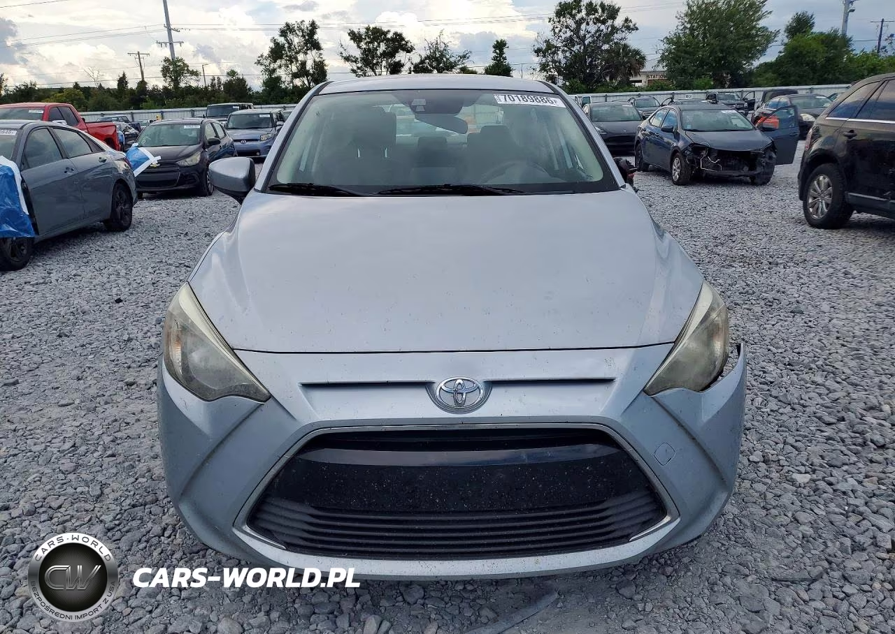 2018 Toyota Yaris Ia Base VIN:3MYDLBYV2JY302838 - 5