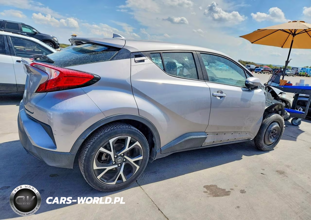 2018 Toyota C-Hr Xle VIN:NMTKHMBX3JR044607 - 3