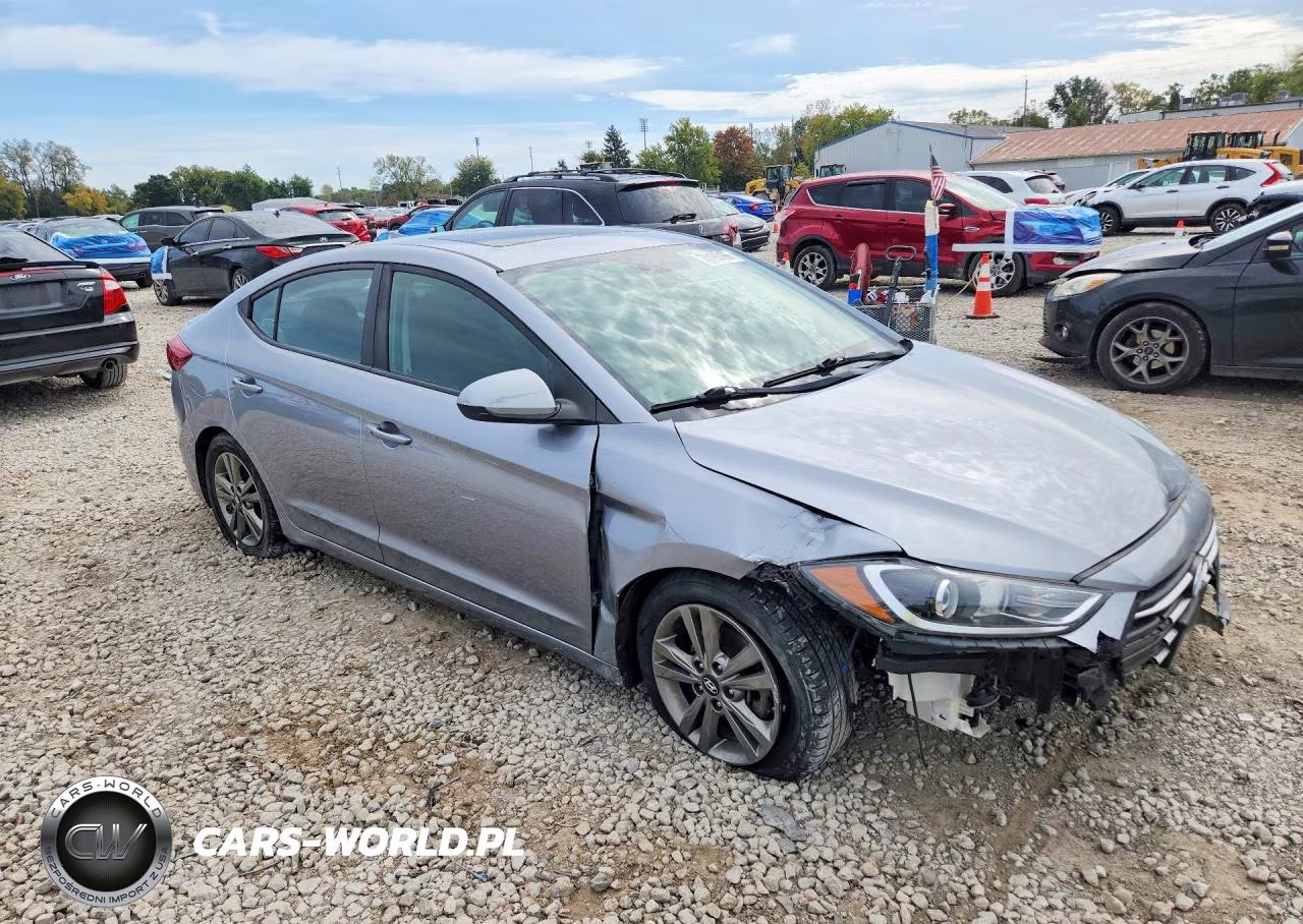 2017 Hyundai Elantra Value Edition VIN:5NPD84LF1HH156872 - 4