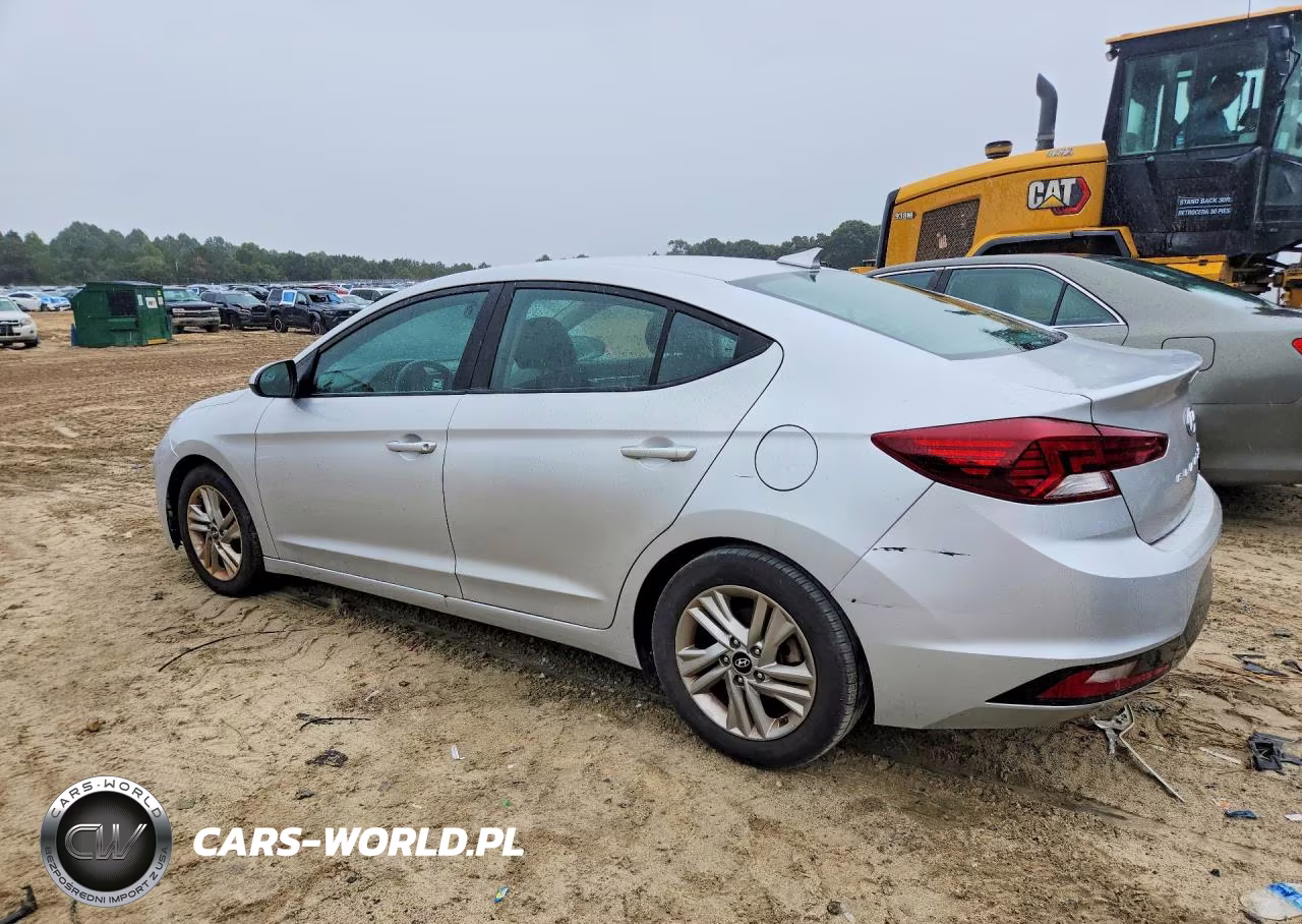 2019 Hyundai Elantra Se VIN:KMHD84LFXKU881699 - 2