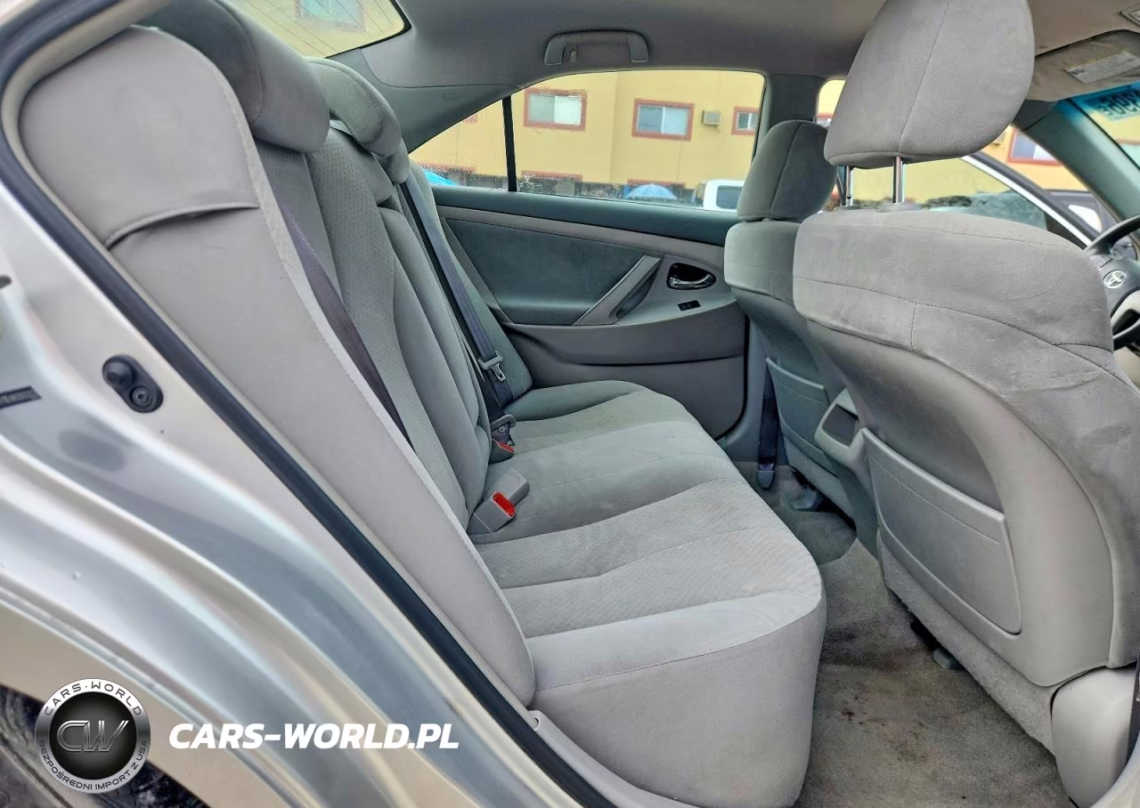 2009 Toyota Camry Le VIN:4T1BE46K29U352637 - 10