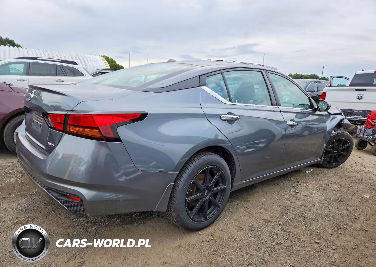 2020 Nissan Altima S VIN:1N4BL4BW3LN320774 - 3