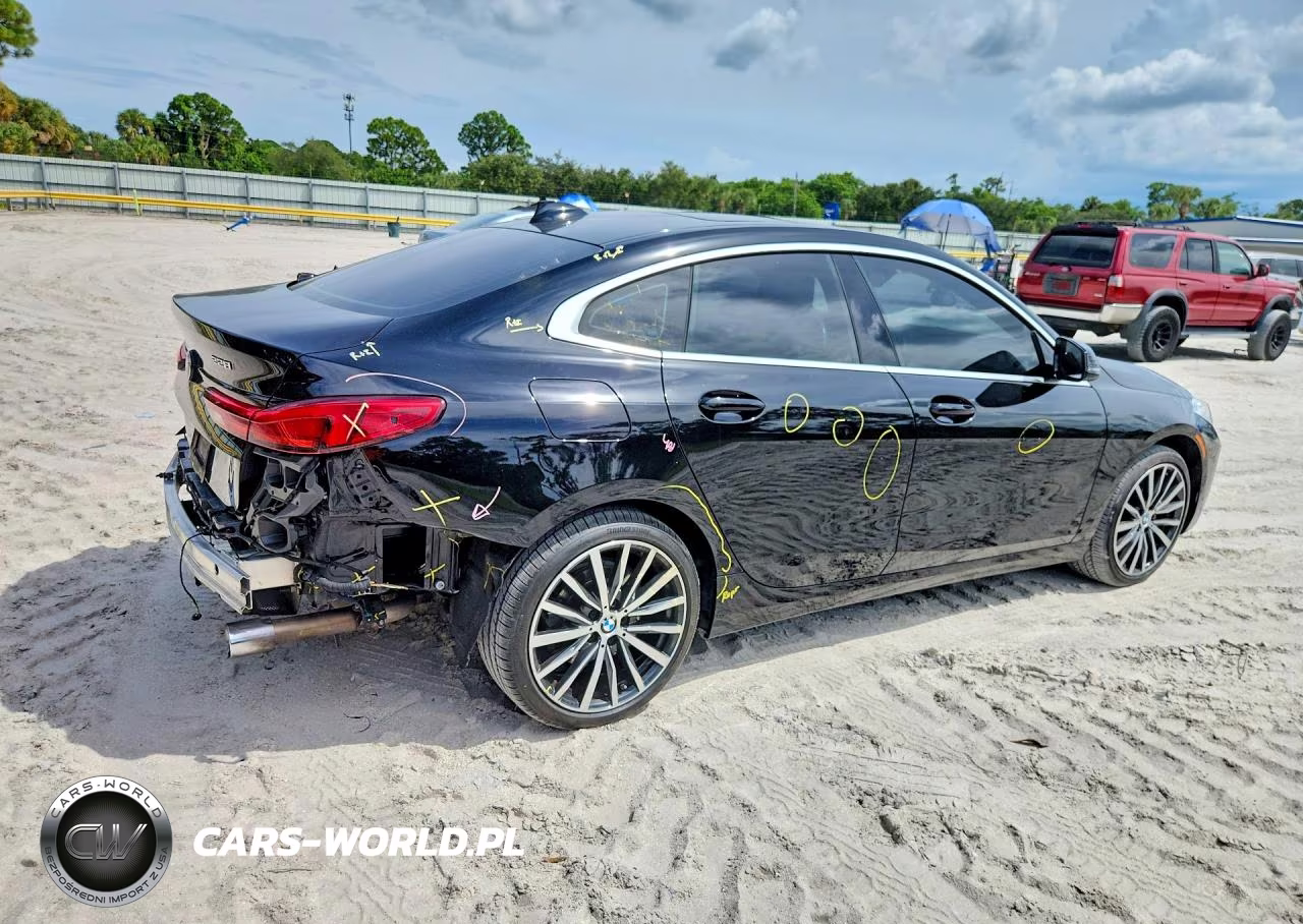 2021 BMW 228Xi VIN:WBA73AK09M7H08558 - 3