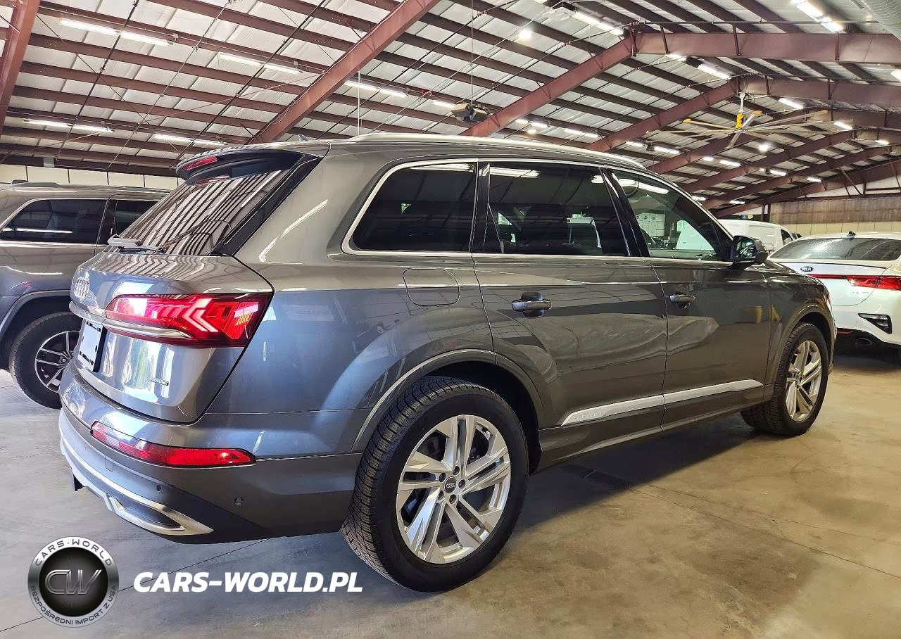 2020 Audi Q7 Premium Plus VIN:WA1LXAF73LD007437 - 3