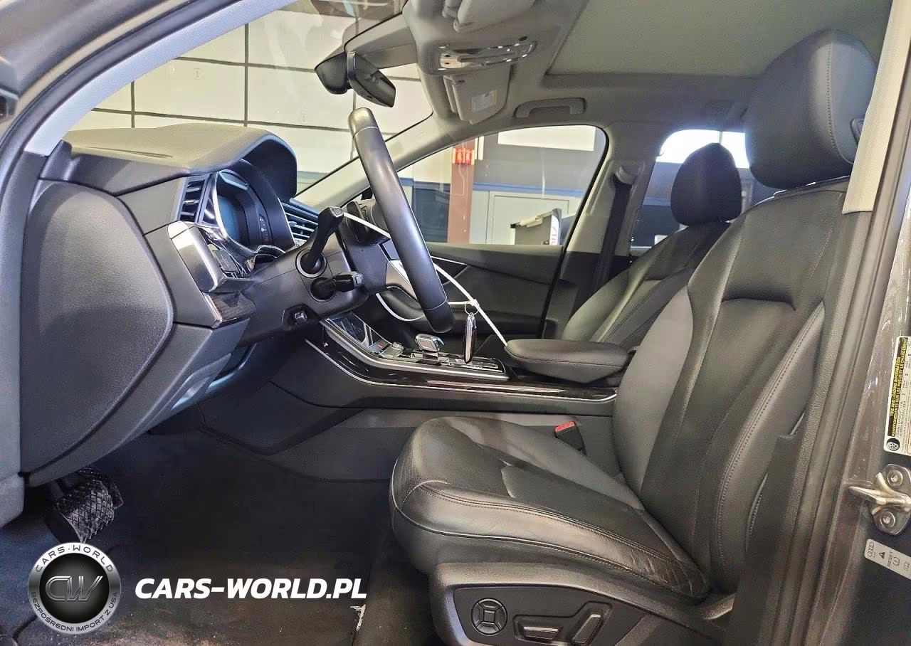 2020 Audi Q7 Premium Plus VIN:WA1LXAF73LD007437 - 7