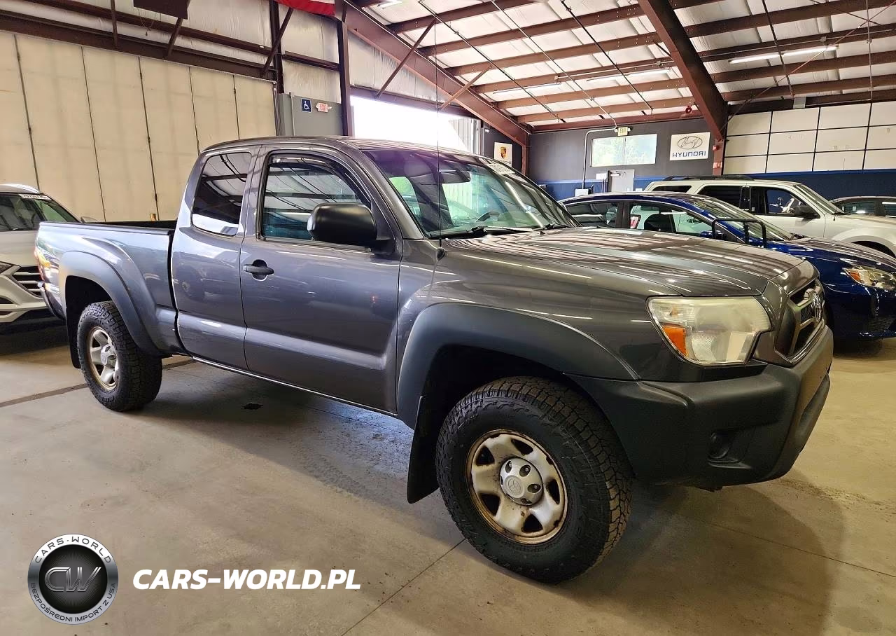 2015 Toyota Tacoma Base VIN:5TFUX4ENXFX039557 - 4
