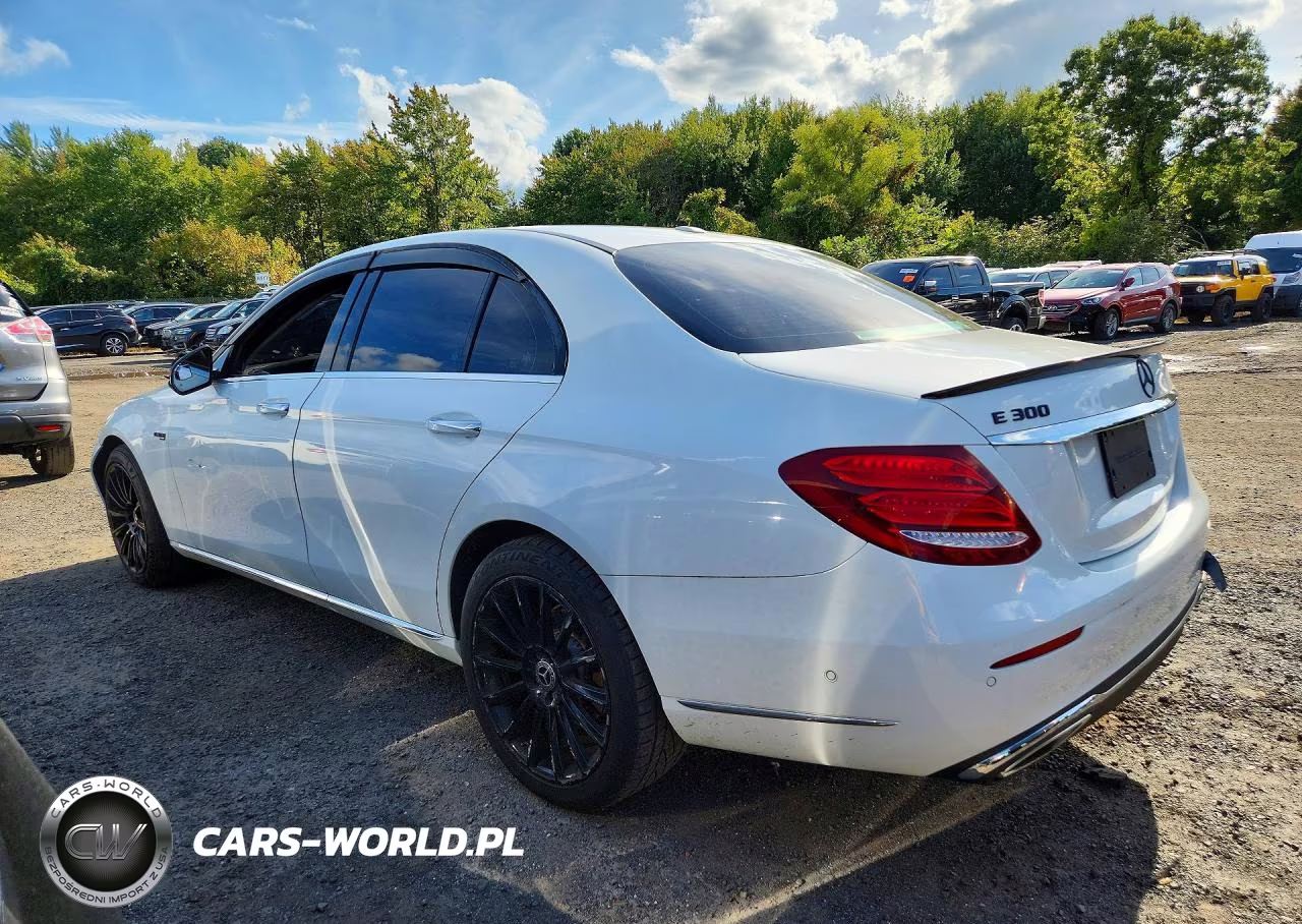 2018 Mercedes-Benz E 300 4Matic VIN:WDDZF4KB9JA314209 - 2