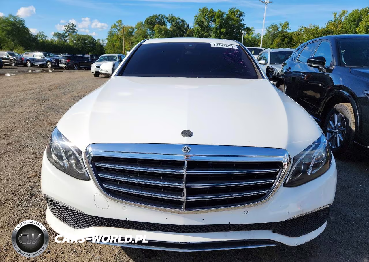 2018 Mercedes-Benz E 300 4Matic VIN:WDDZF4KB9JA314209 - 5