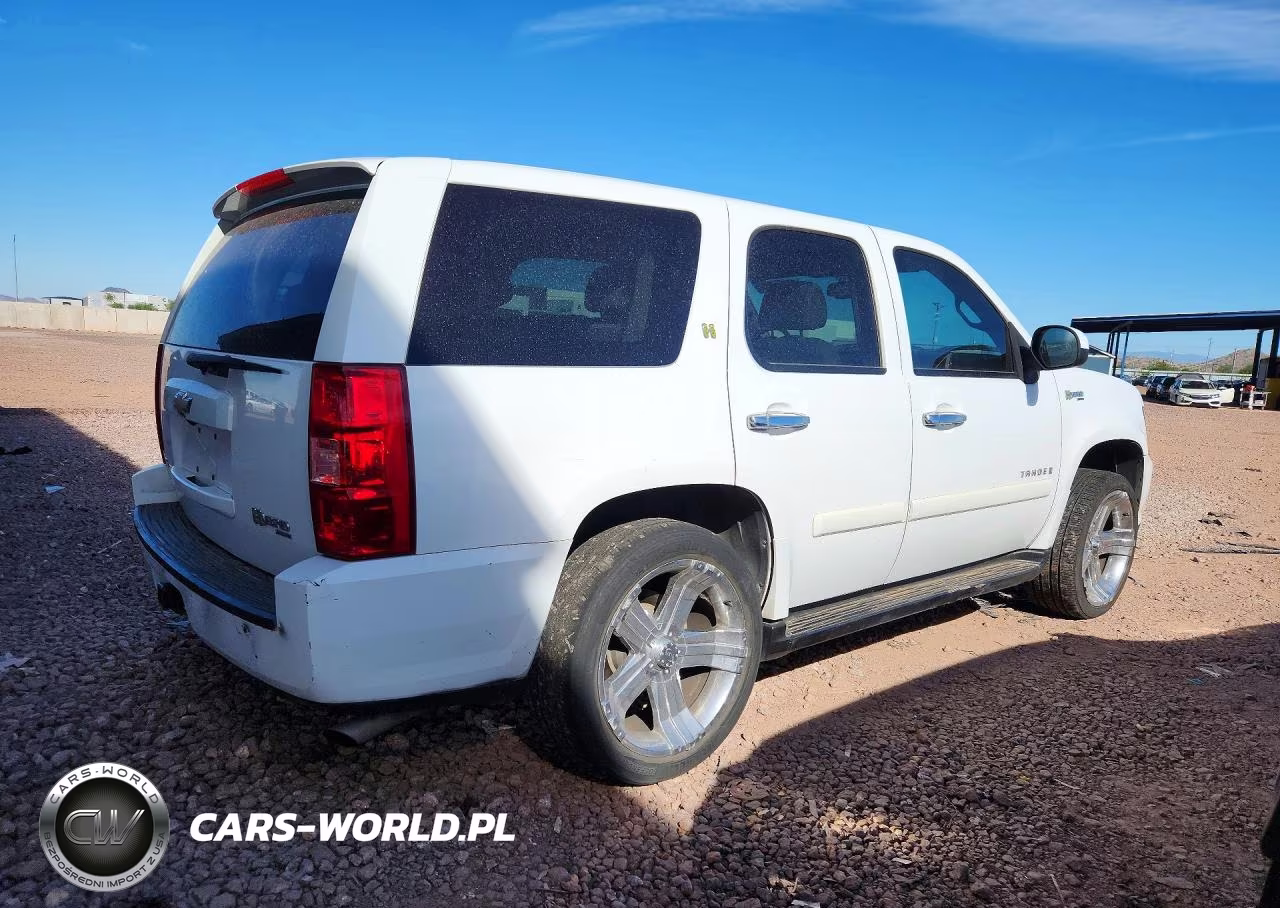 2009 Chevrolet Tahoe Hybrid VIN:1GNFC13578R207594 - 3
