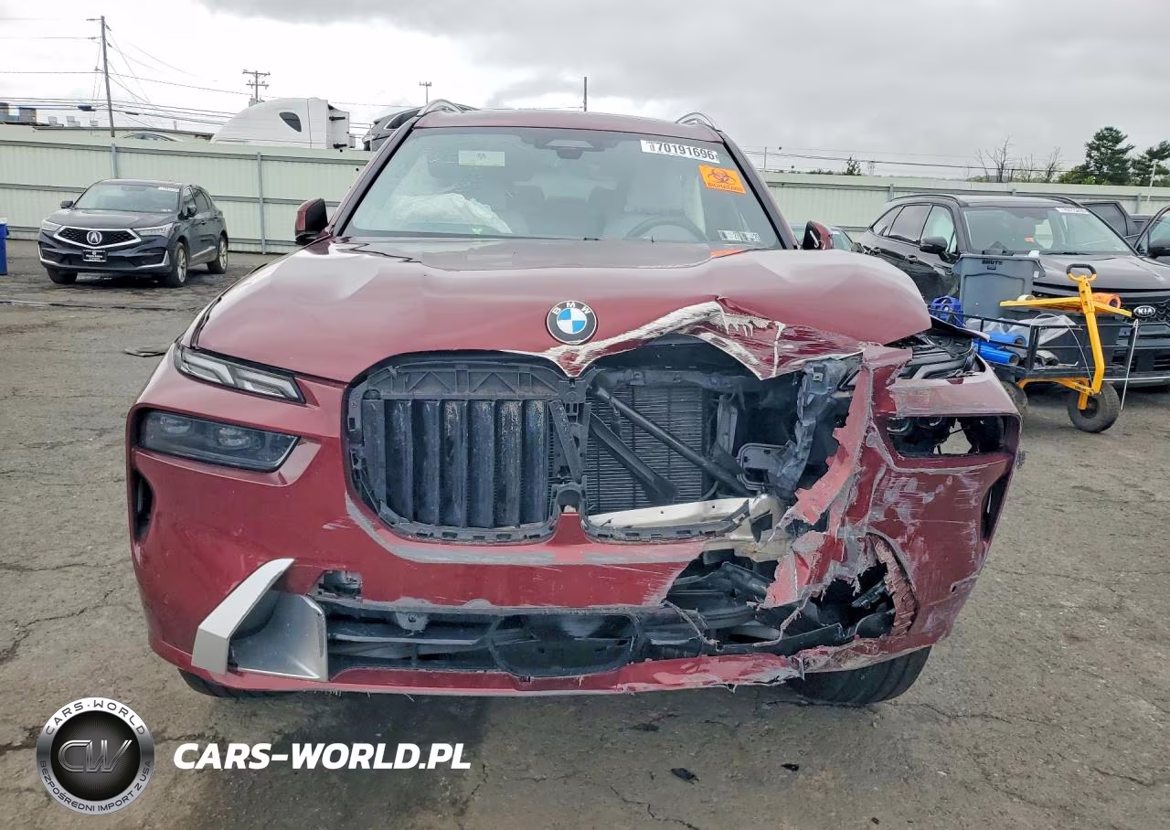 2025 BMW X7 xDrive40I VIN:5UX23EM00S9X29202 - 5
