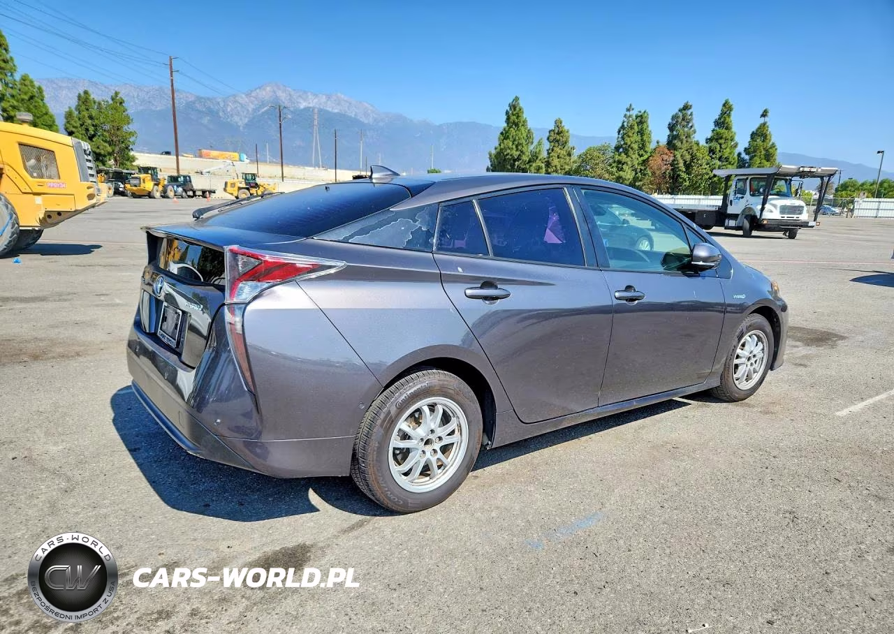 2017 Toyota Prius Two VIN:JTDKBRFU1H3568687 - 3